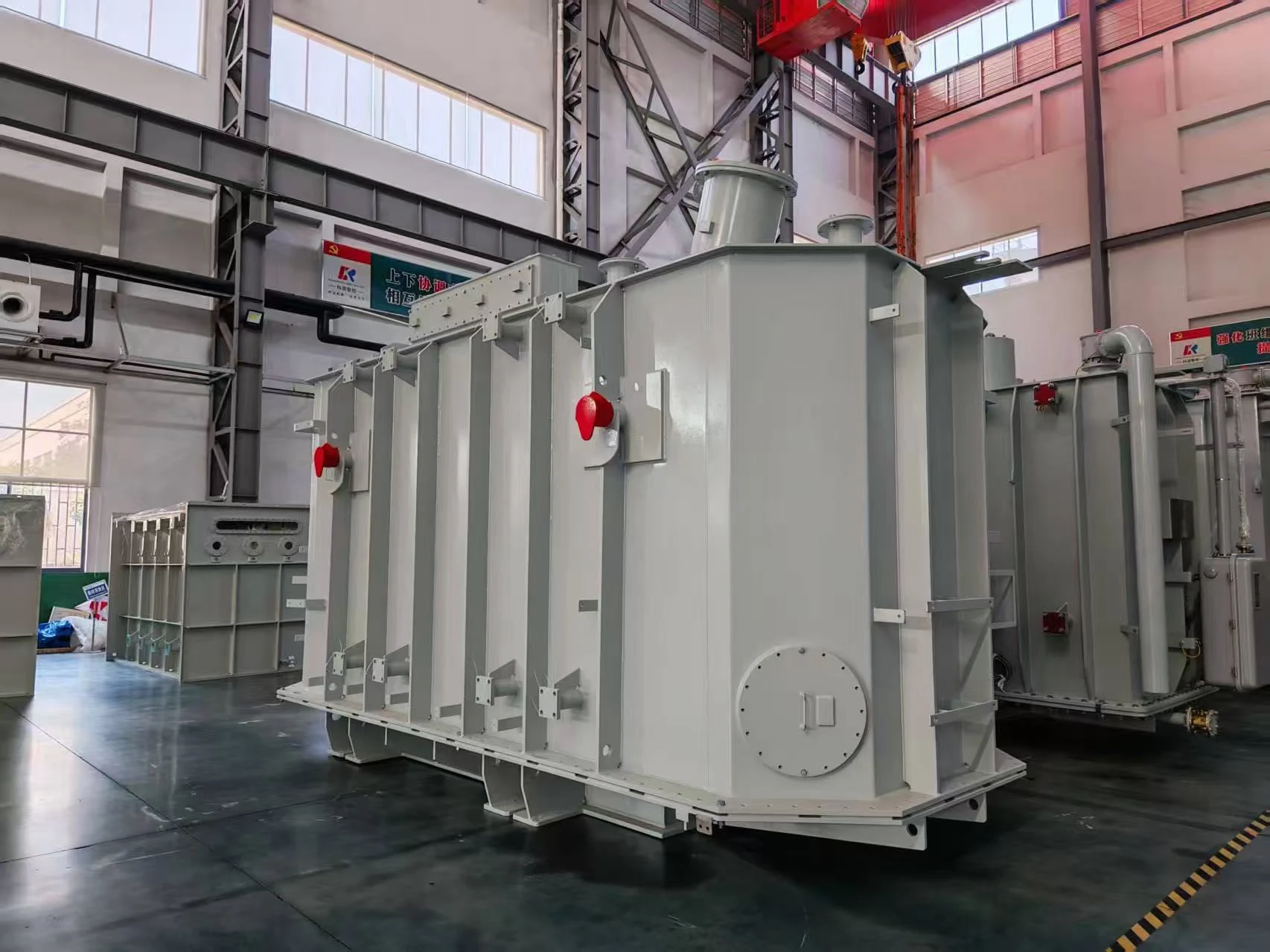 220 Kv Oil Immersed Power Transformer Oil Tank