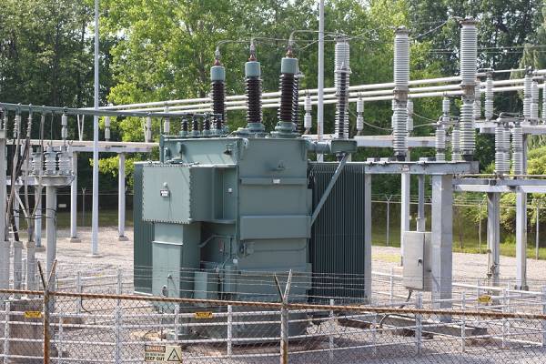 Three Phase Power Transformers