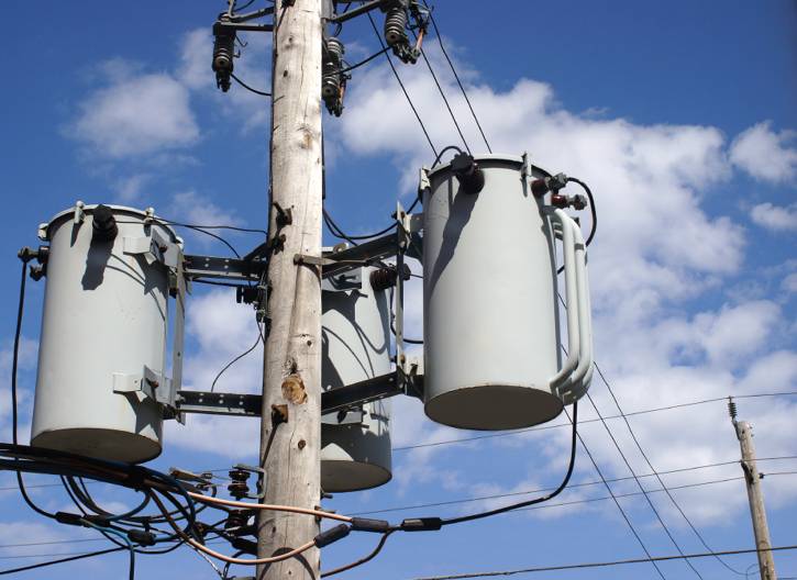 What Specs Confirm For Three Phase Transformer Bank?