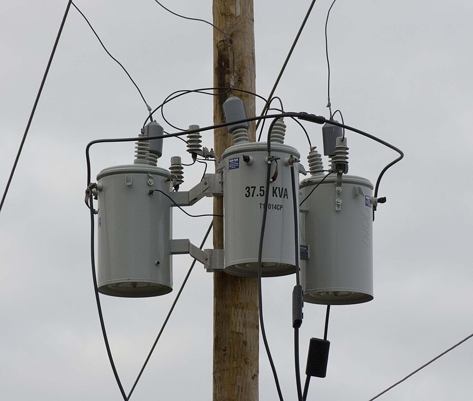 What Specs Confirm For Three Phase Transformer Bank